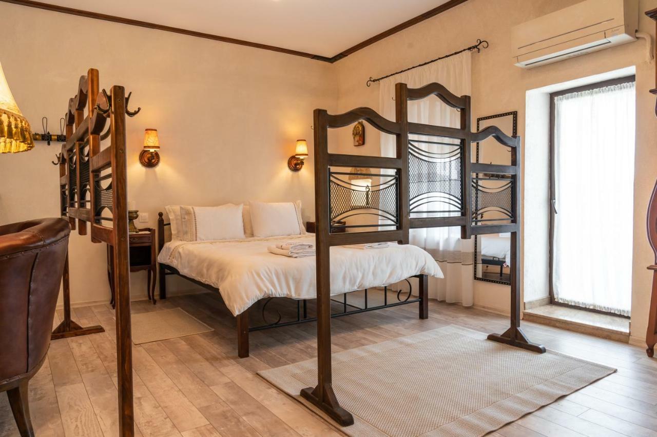 Historic Apartment In The Heart Of The City Wielkie Tyrnowo Zewnętrze zdjęcie