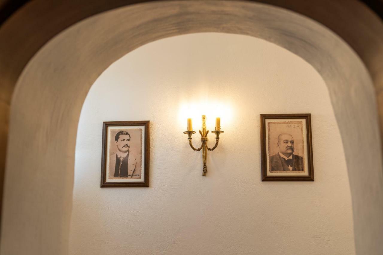 Historic Apartment In The Heart Of The City Wielkie Tyrnowo Zewnętrze zdjęcie